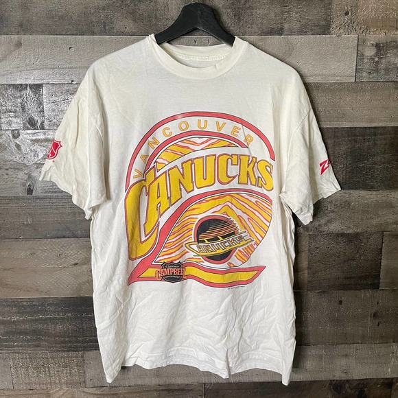 SOLD Zubaz VTG Vancouver Canucks Shirt Large - Picture 1 of 3
